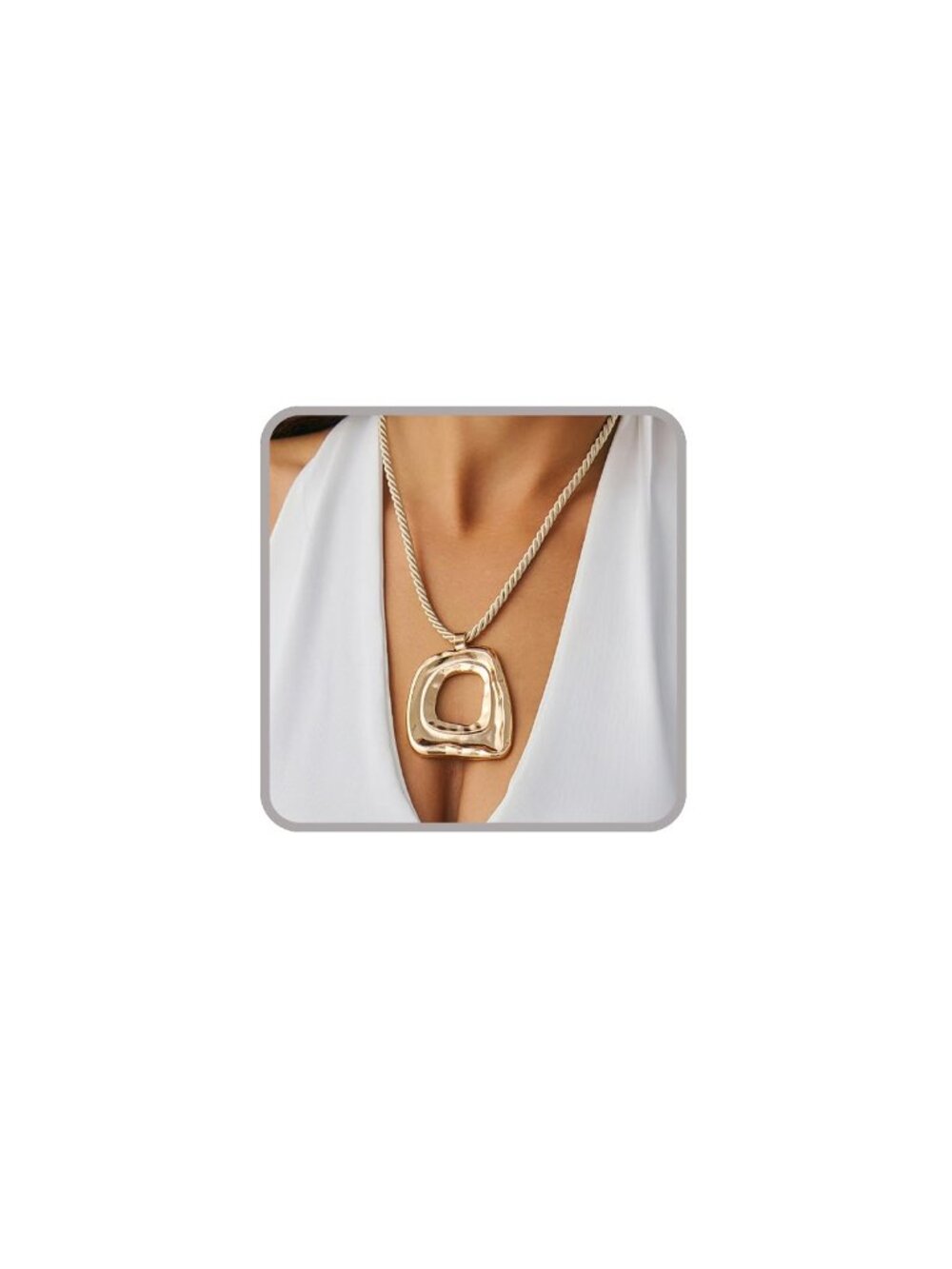 🆕 Chunky Heart Necklaces for Women Irregular Gold Statement Necklace for Women - Picture 2 of 2